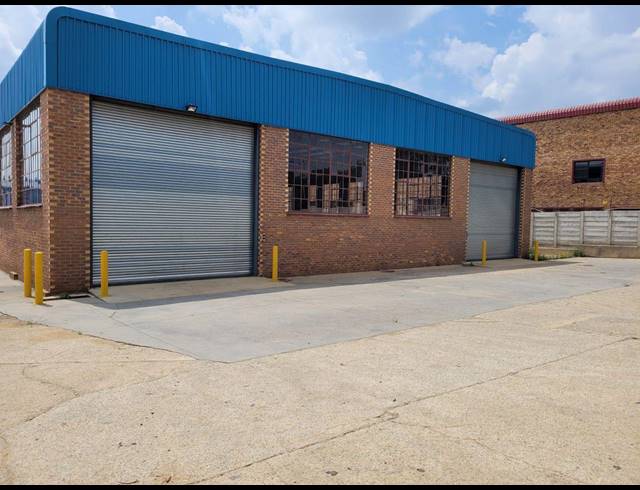 1,250M² WAREHOUSE TO LET IN CHLOORKOP